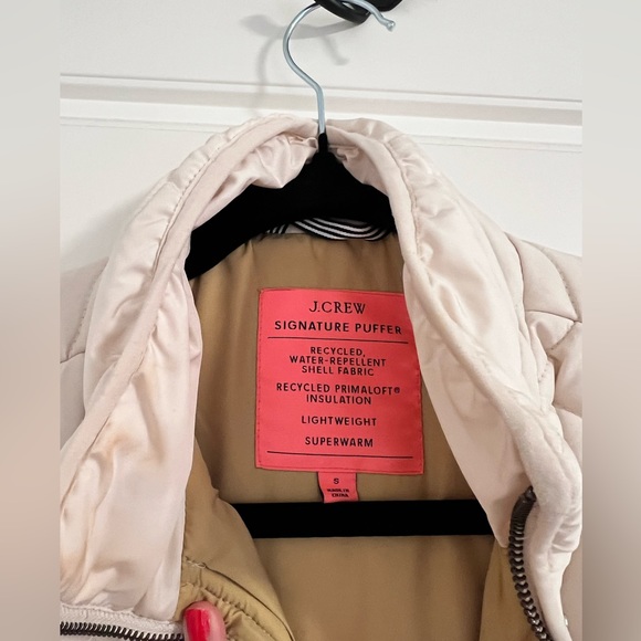 J. Crew Signature Puffer Vest in Cream - Size Small - Picture 4 of 14